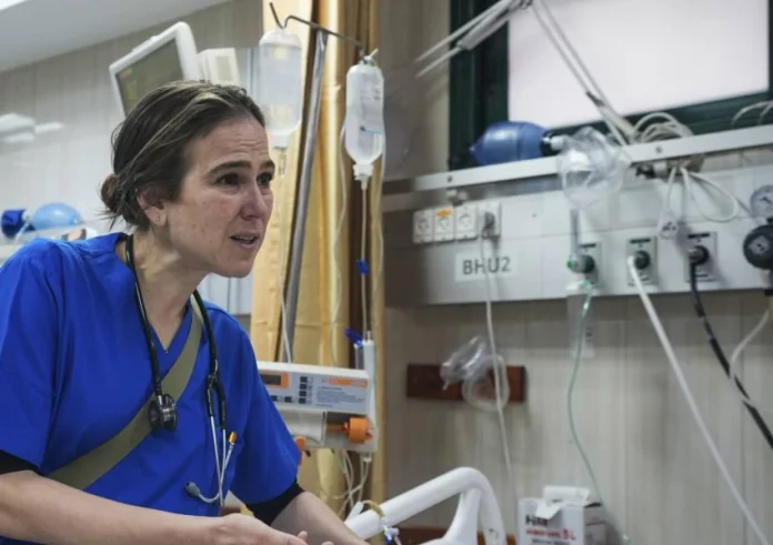 Συγκίνηση στη Λωρίδα της Γάζας: Κοριτσάκι γεννήθηκε μετά τον θάνατο της μητέρας του